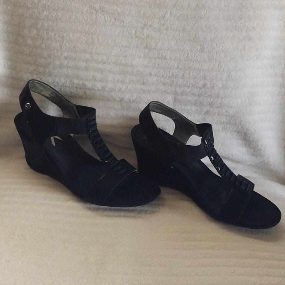 Anne Klein Sport black wedge sandal size 8.5 3in heel, made made upper